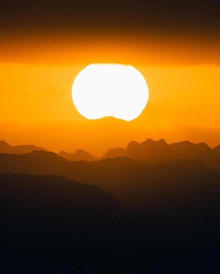 Wadi Rum Shooting Stars Camp Экстерьер фото