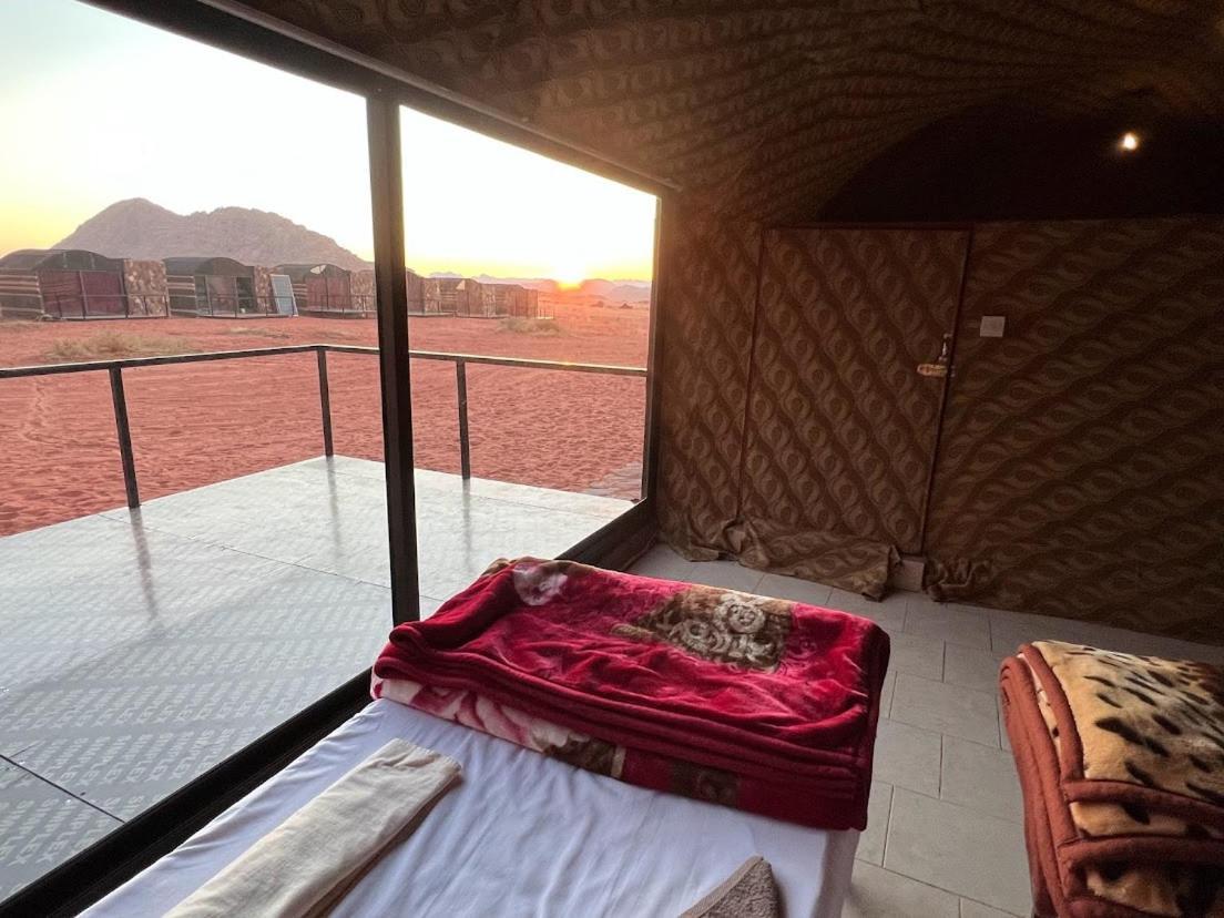 Wadi Rum Shooting Stars Camp Экстерьер фото