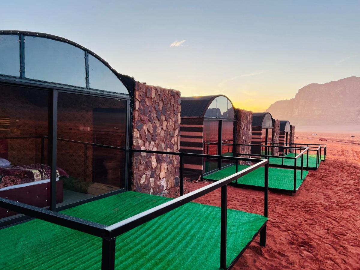 Wadi Rum Shooting Stars Camp Экстерьер фото