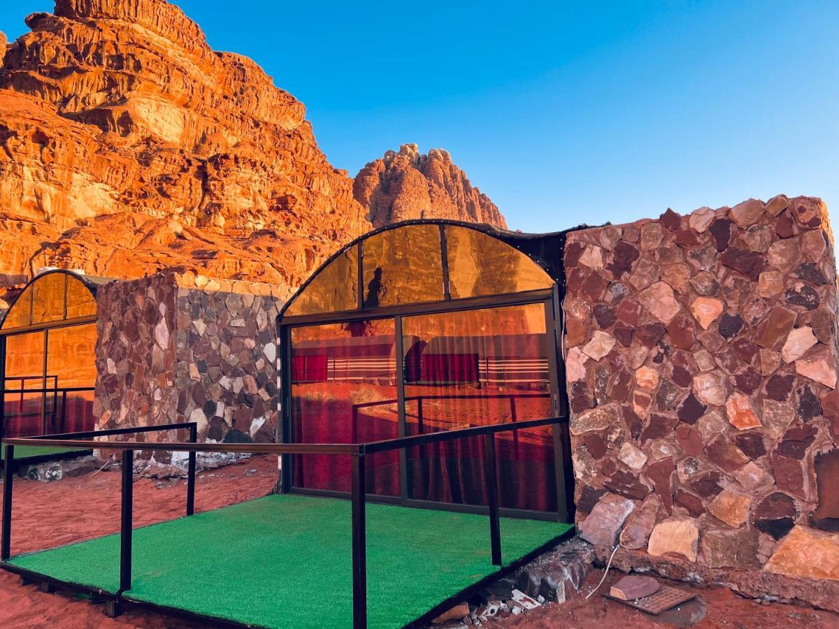 Wadi Rum Shooting Stars Camp Экстерьер фото