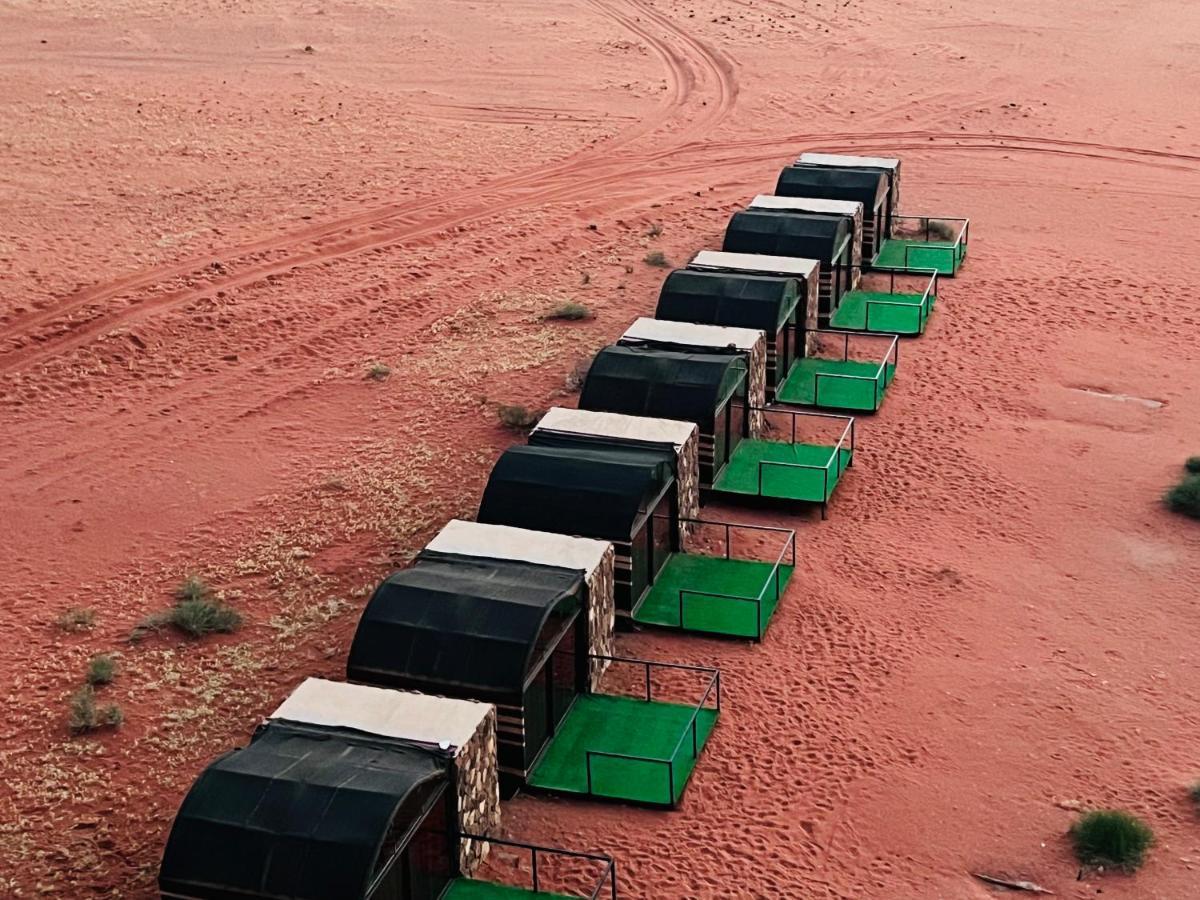 Wadi Rum Shooting Stars Camp Экстерьер фото