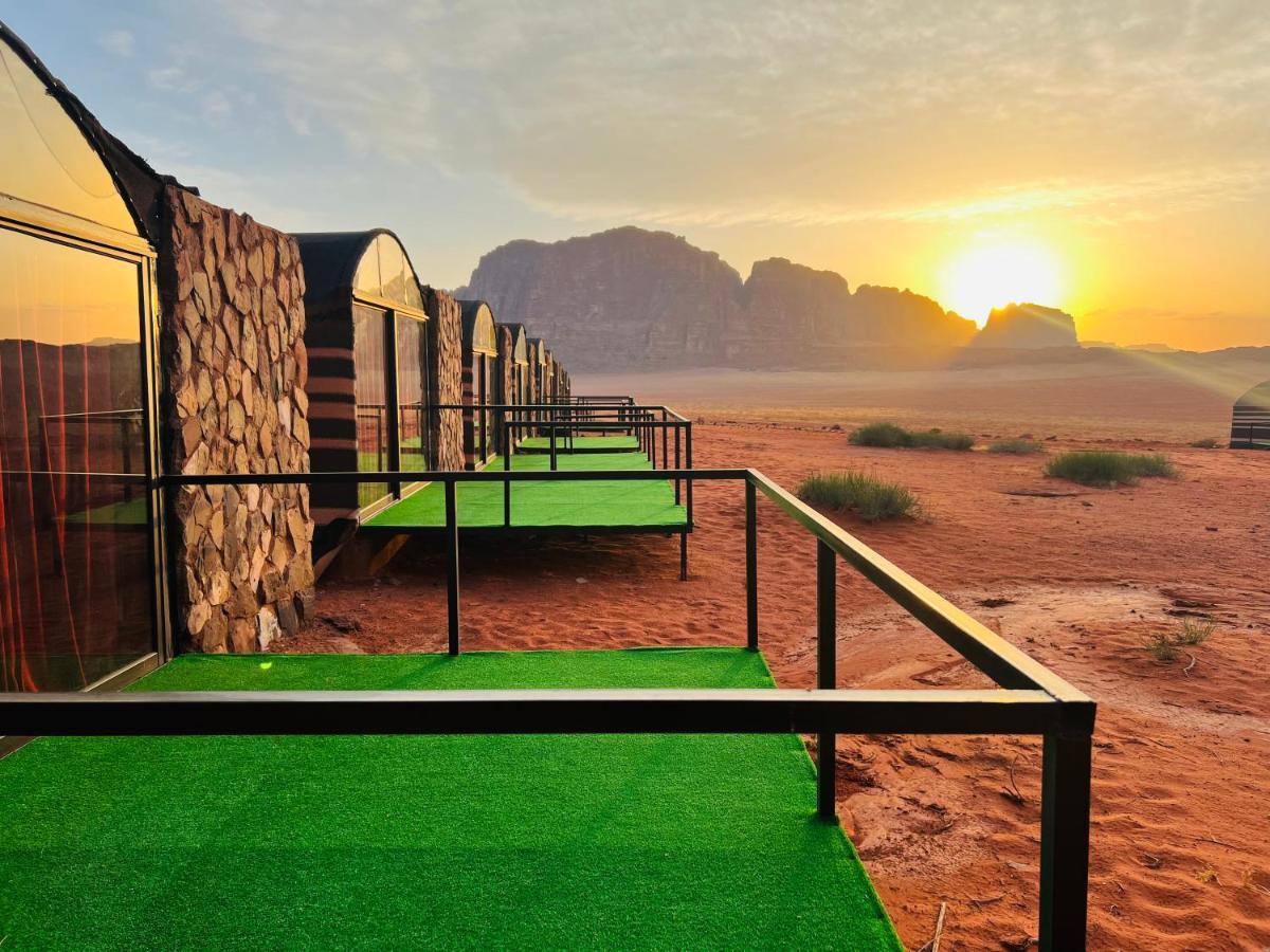 Wadi Rum Shooting Stars Camp Экстерьер фото