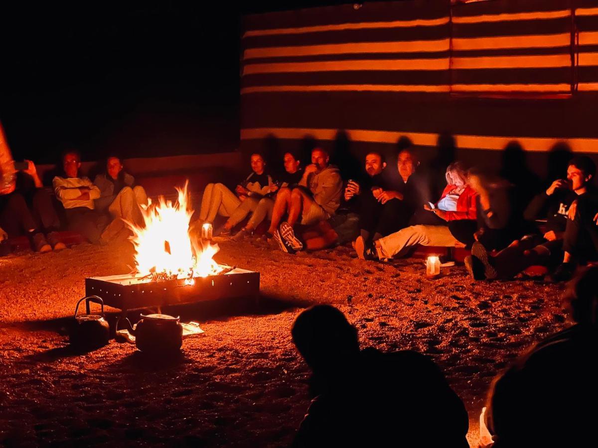 Wadi Rum Shooting Stars Camp Экстерьер фото